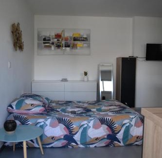Sainte-Flaive-des-Loups House | Studio privatif tout équipé dans résidence de l'hôte
