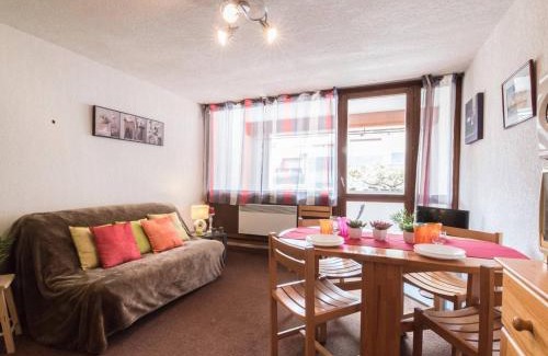 Saint-Lary-Soulan Apartment | Studio pratique pour 4 pers, parking privé, proche centre, téléphérique et navette gratuite - FR-1-296-140