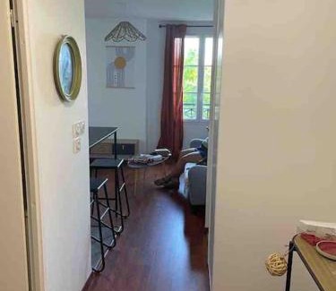 Magny-le-Hongre Apartment | Studio proche Disneyland Paris