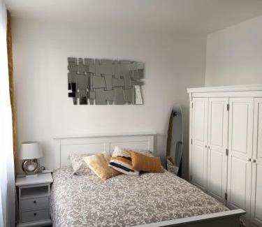 Cote Ouest Ormeaux Apartment | Studio proche du centre