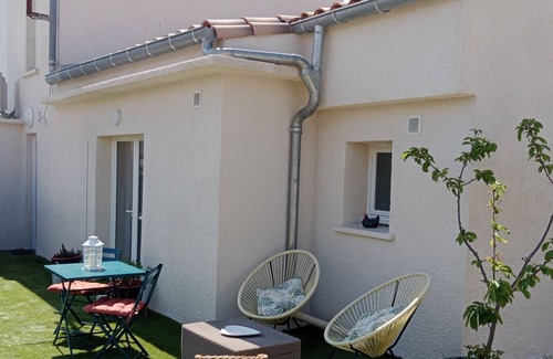 Salleles-d'Aude Apartment | Studio Rénové à Neuf Bien Équipé Avec Jardin à 15 Minutes de Narbonne