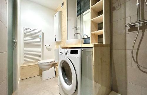 Briancon Apartment | Studio rénové pour 4 pers avec balcon et parking à Briançon - FR-1-330C-149