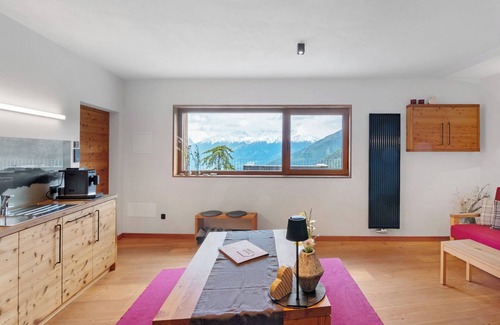 Laudes Apartment | Studio 'Röfen Mittelröfen' with Mountain View, Shared Terrace and Wi-Fi