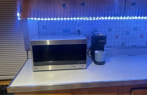 Banks Square Apartment | Studio remodeled.!