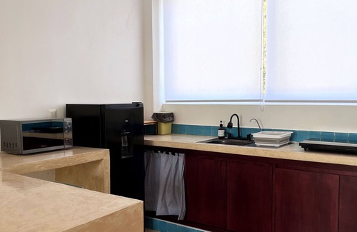Barra de Colotepec Apartment | Studio Retreat 5 Min from Beach. King Bed & Equipped Kitchen