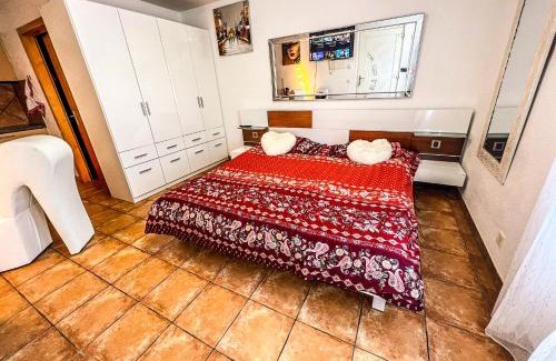 Saxon Apartment | Studio romantique vue sur camping