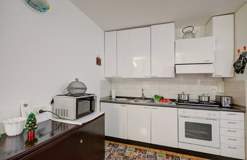 Sauze d'Oulx Apartment | Studio Saturno 23 in the city center, Sauze d'Oulx, Italy