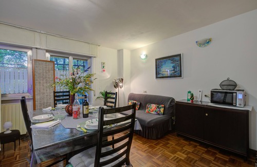 Sauze d'Oulx Apartment | Studio Saturno 23 in the city center, Sauze d'Oulx, Italy