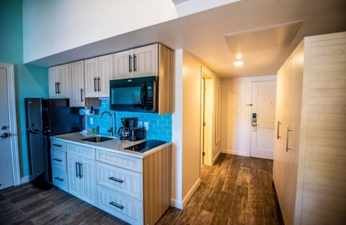 Estate Kings Quarter Apartment | Studio, Sleeps 4, in Charlotte Amalie at Bluebeards Castle Villas Resort!