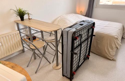 Plaine des Bouchers Apartment | Studio Strasbourg Proche Tram