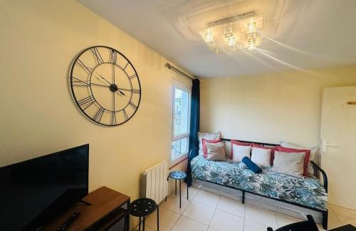 Bretigny-sur-Orge Apartment | Studio sud paris 2
