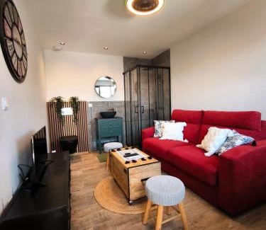 Pomerols Apartment | studio terrasse standing proche plage
