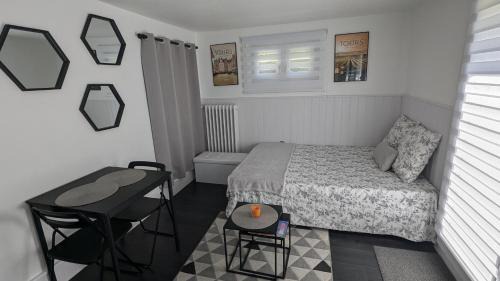 Tours House | Studio Volta Garden proche du tram