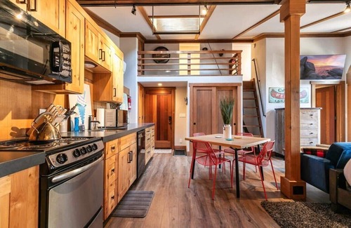 Tahoe City Apartment | Studio w/Incredible Location in Tahoe City!