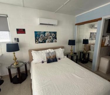 Bradenton Apartment | Studio Wendy