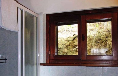 Ramazzano Apartment | Studio with air conditioning