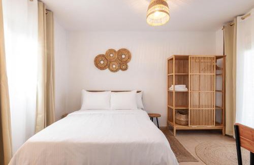 Ladadika Apartment | Studio With City And Side Sea View