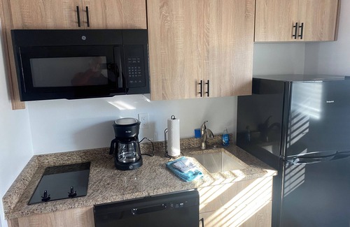 Melbourne Beach Apartment | Studio with kitchen and steps from beach access steps in Melbourne Beach Florida