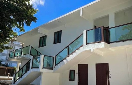 Stella Apartment | Studio with Kitchenette on Corcega Beach