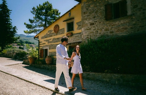 San Donato in Fronzano Apartment | Studio with panoramic views and pool