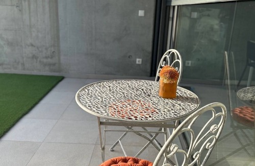 Aveiro Apartment | Studio with Private Terrace in the city of Aveiro