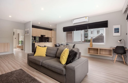 Thapae Apartment | Studio365 Apartment