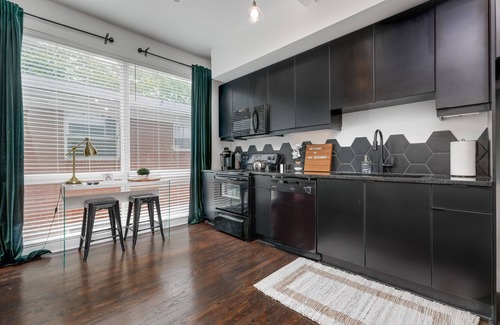 Midtown Apartment | Studio9Forty