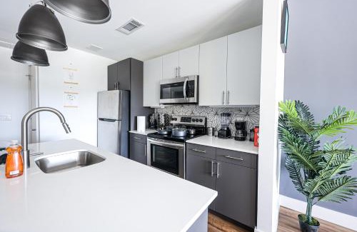 Brewerytown Apartment | Studioaprtqueenbed-wifiwdparkinggym