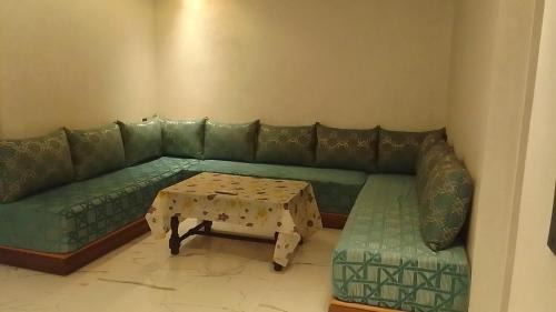 Ahriq Apartment | Studios a loué