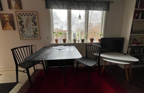 Farjestaden House | Stuga centrala Färjestaden med gångavstånd till det mesta