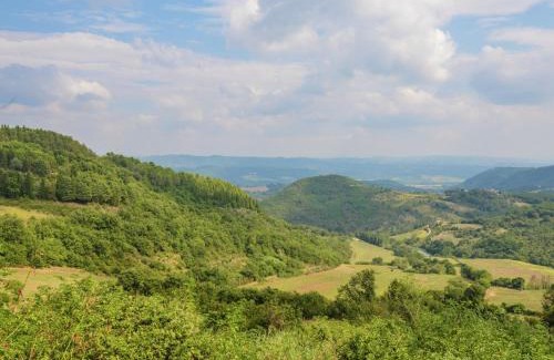 Bivio Lugnano House | Stunning Holiday Home in Umbria With Jacuzzi