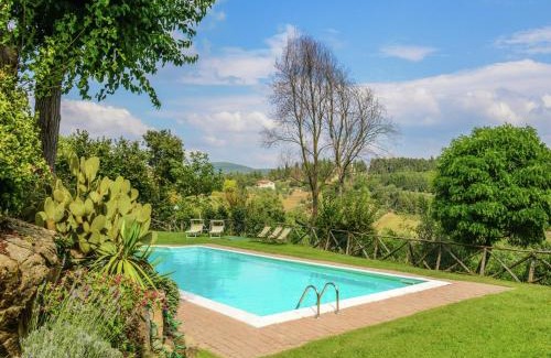 Bivio Lugnano House | Stunning Holiday Home in Umbria With Jacuzzi