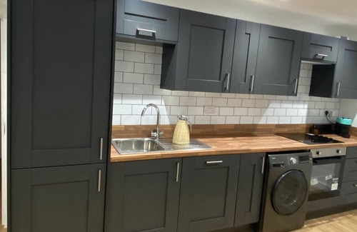 Bracknell Apartment | Stunning 1-Bed Apartment in Bracknell