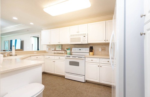 Orange Beach East Condo | Stunning 1 Bedroom River View Condo at Phoenix IX 911
