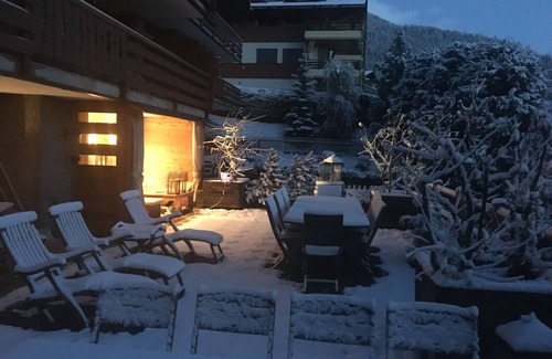 Verbier Apartment | Stunning 120m2 Apartment with a 100m2 terrace in the Center of Verbier