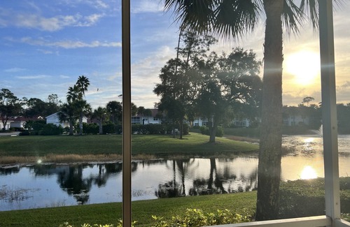North Naples Condo | Stunning 2/2 Carlton Lakes Condo: Your Naples, FL Paradise Awaits!