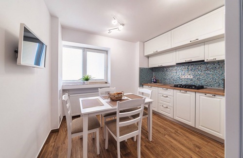 Bucharest City-Centre Apartment | Stunning 2-Bed/2 Bath Apartment in Bucuresti