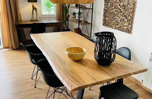 Sitges Town Center Apartment | Stunning 2 bedroom Apartment with great design Sitges centre beach
