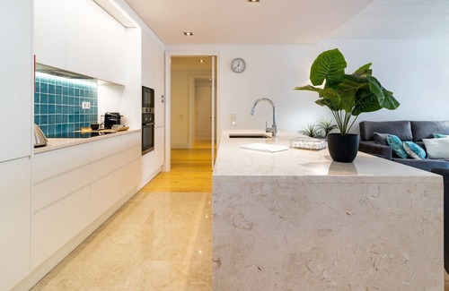 Encarnacao Apartment | Stunning 2BDR Apartment in Chiado by LovelyStay