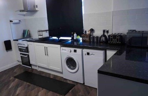 Leeds Apartment | Stunning 2BR 2BH City Centre Apt