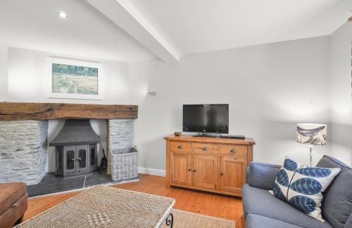 Burgh Island House | Stunning 3 Bed Barn close to Bigbury on Sea