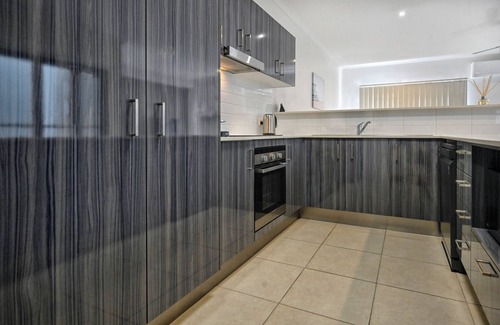 Maroochydore Apartment | Stunning, 3 bedroom, 2 bath house for 6 guests, the perfect Sunny Coast getaway