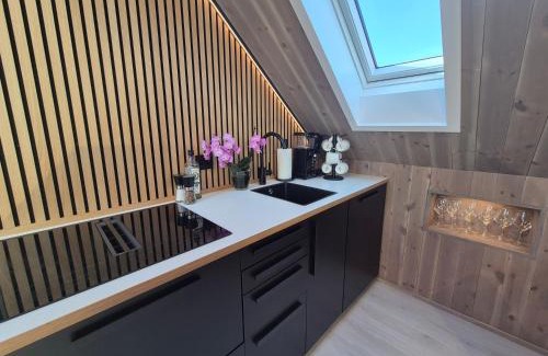 Feda House | Stunning 3-Bedroom Apartment at Feda Waterfront