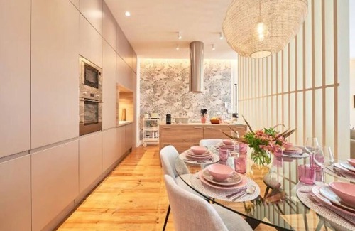 Sao Bento Apartment | Stunning 3Bedroom Retreat in Trendy Lisbon,Modern Comfort Meets Historical Charm