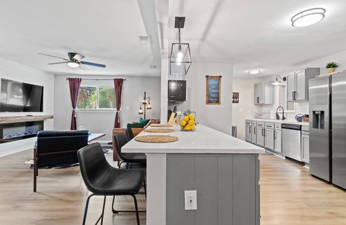 Riverview House | Stunning 4/2 Ranch Style Home near Tampa Bay
