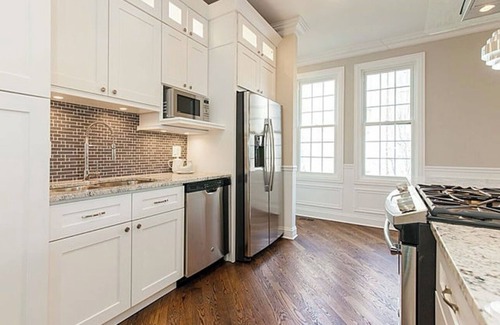 Irving Park House | Stunning 4-Bed 4-Bath Home - Prime Location OHare & Downtown <25-min, Free PRKNG