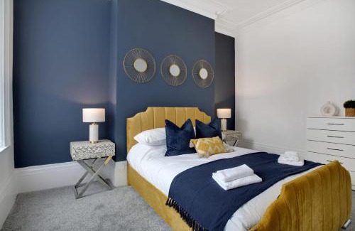 Sunderland House | Stunning 4-Bedroom, 2 Bathrooms in Sunderland