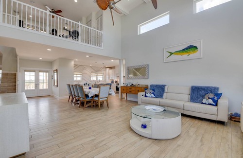 Breezeswept Beach Estates House | Stunning 4 Bedroom 5.5 Bath pool home with Sunset Views!