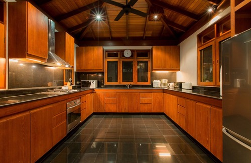 Cherngtalay Villa | Stunning 4 Bedroom Villa, Surin Beach, Phuket