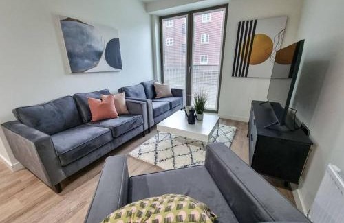 Northern Quarter House | Stunning 4-bedroom Townhouse with Free Parking